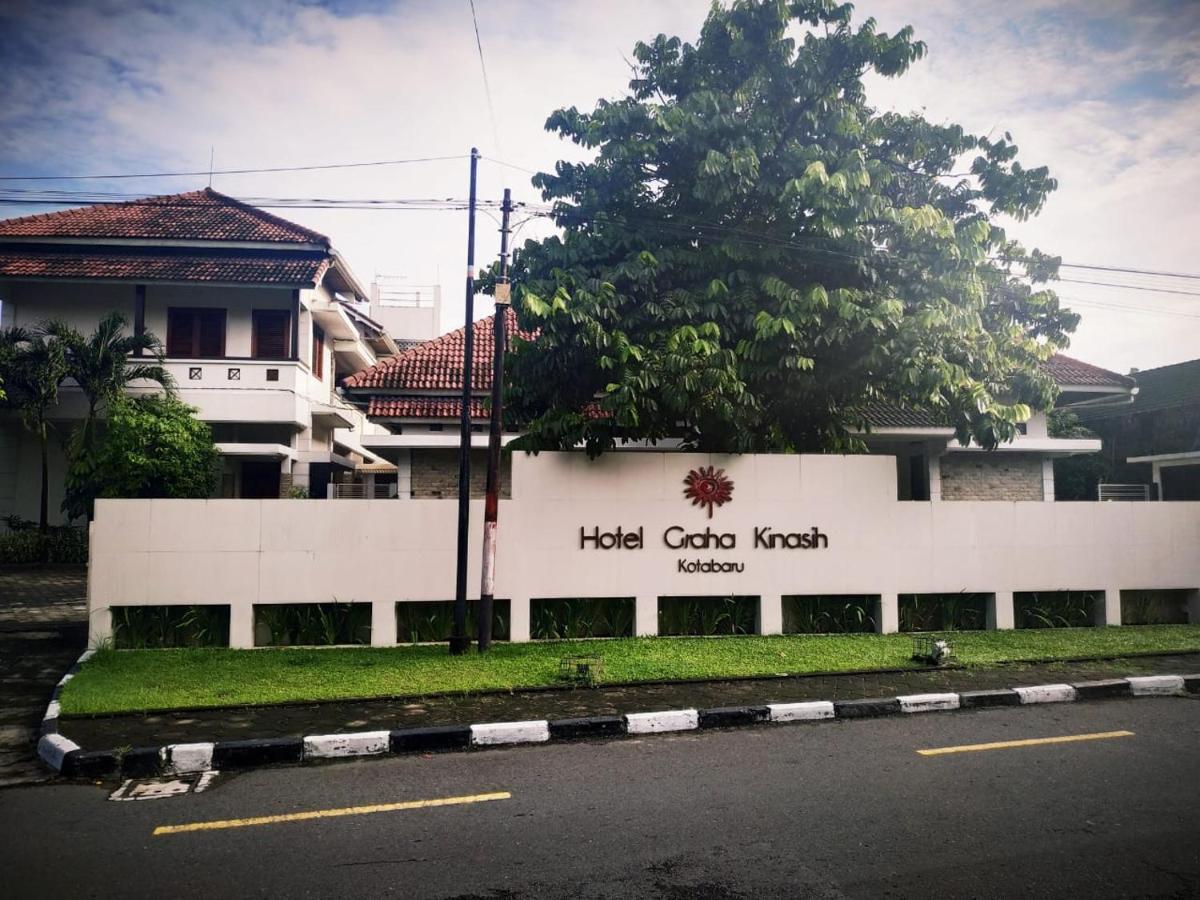 Hotel Graha Kinasih Kotabaru Yogyakarta Dış mekan fotoğraf