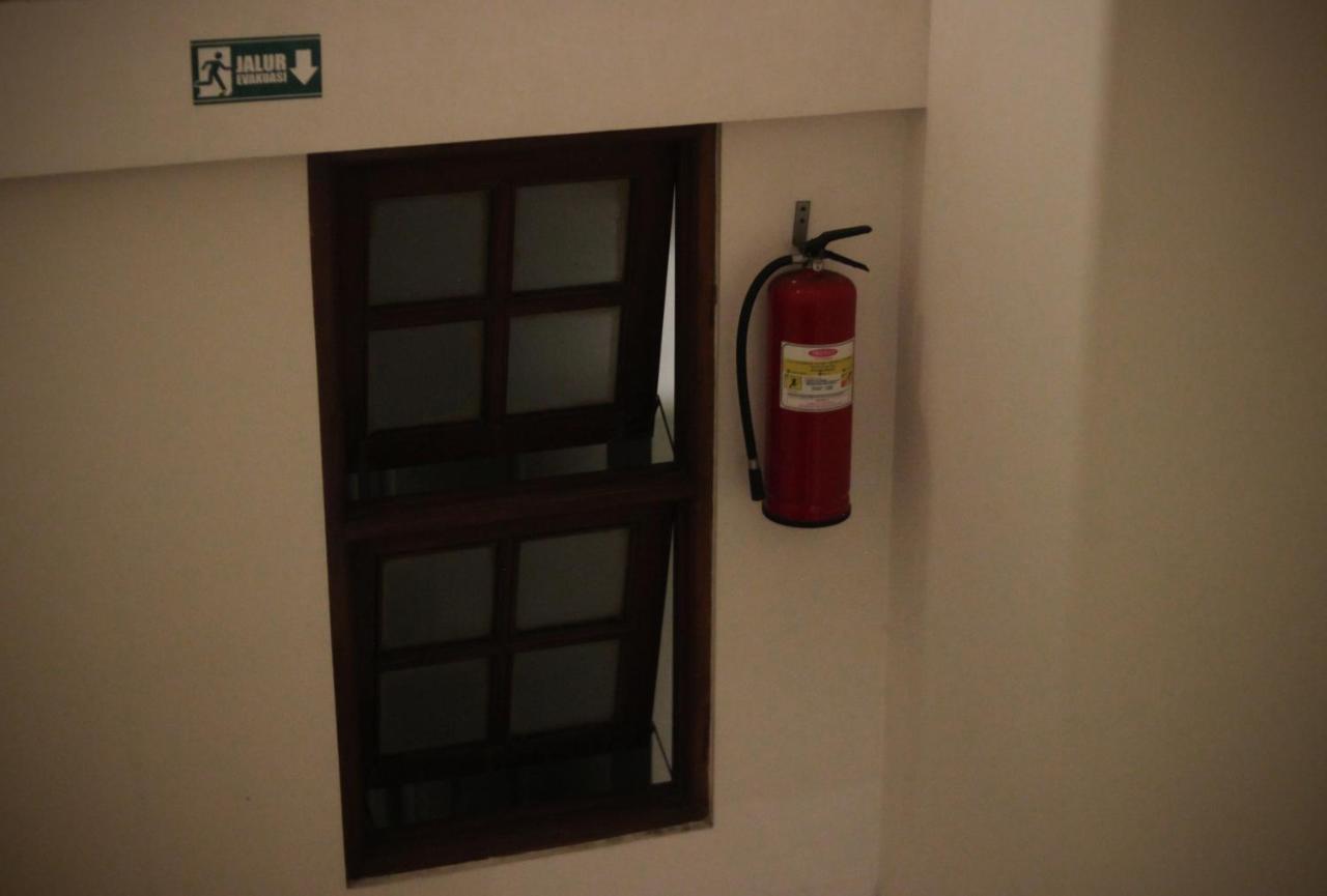 Hotel Graha Kinasih Kotabaru Yogyakarta Dış mekan fotoğraf