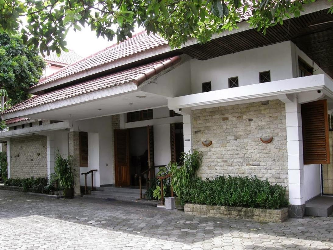 Hotel Graha Kinasih Kotabaru Yogyakarta Dış mekan fotoğraf